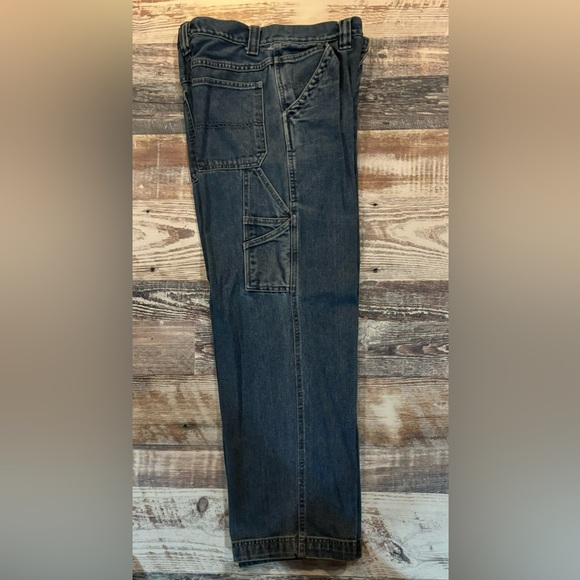 Women’s Old Navy Painters Denim Vintage Jeans - Picture 2 of 5